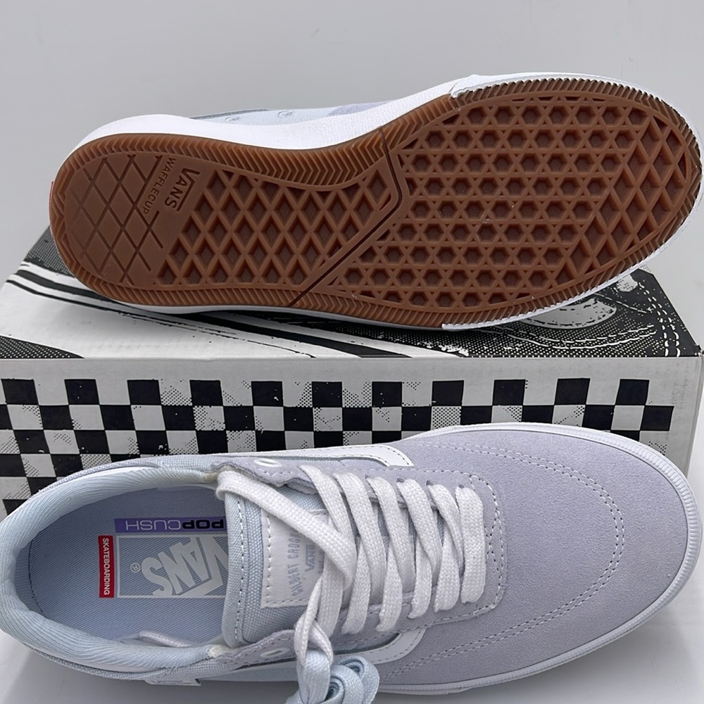 Vans WMNS Gilbert Crocke
Light Blue
VN0A5JIFLTB Sneakers - Picture 3 of 16